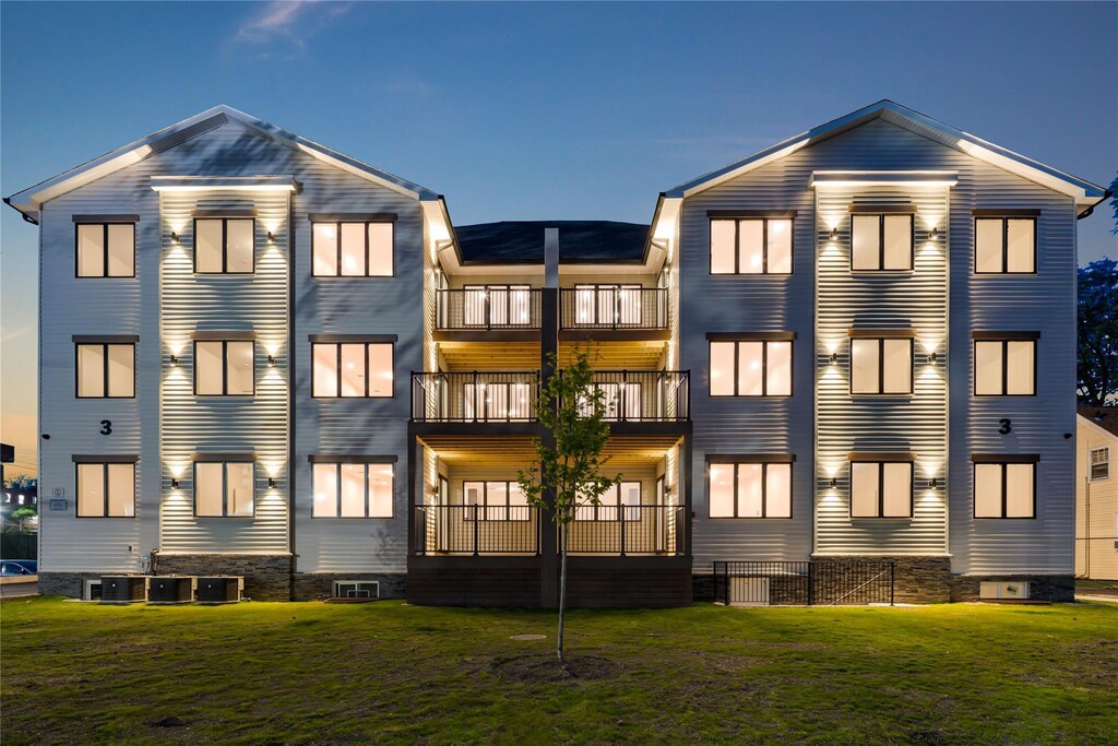 3 E Funston Ave Unit 323, Spring Valley, NY 10977