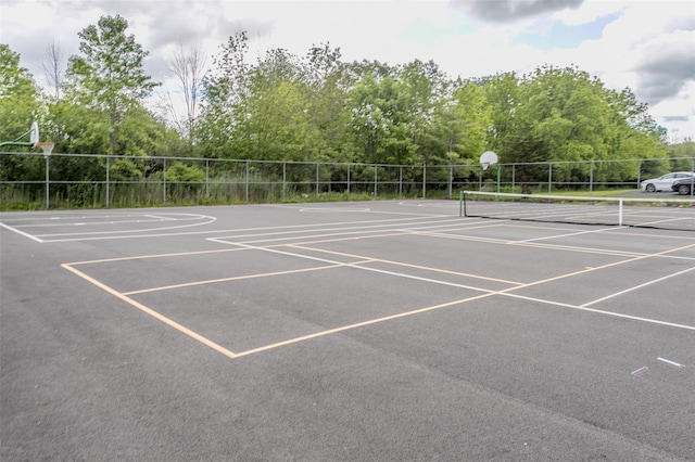15 Candlestick Ct, Warwick, NY 10990 - view of vehicle parking featuring community basketball court and a tennis court