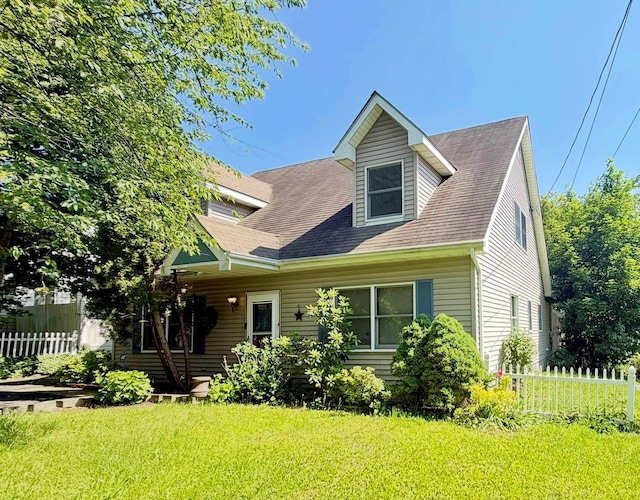 281 Union Ave, New Windsor, NY 12553 - view of cape cod-style house