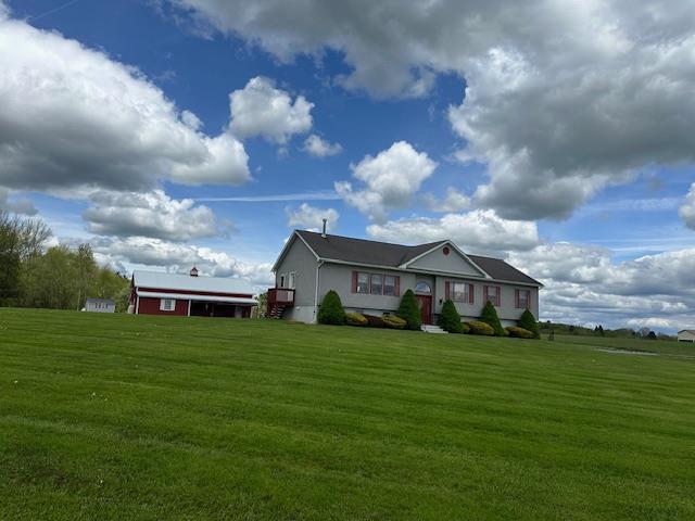 6452 State Route 52, Lake Huntington, NY 12752 - single story home with a front yard