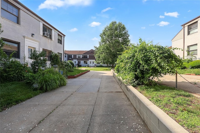 67-09 136th St Unit B, Kew Garden Hills, NY 11367 - surrounding community featuring a residential view