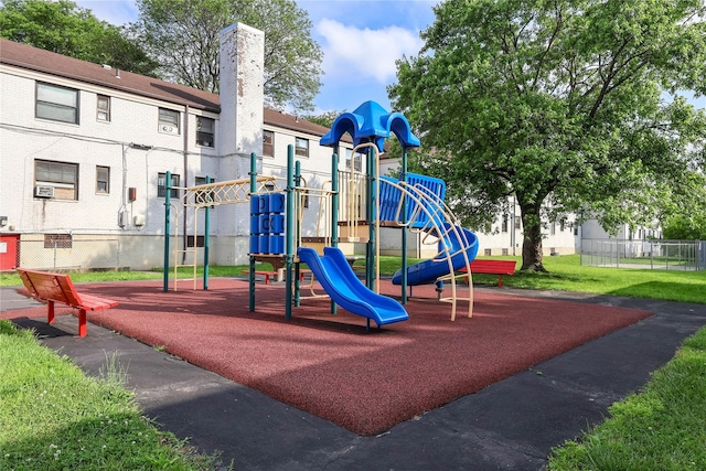 67-09 136th St Unit B, Kew Garden Hills, NY 11367 - view of communal playground