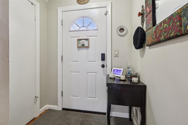 438 Genesee Ct, Suffern, NY 10901 - foyer with baseboards
