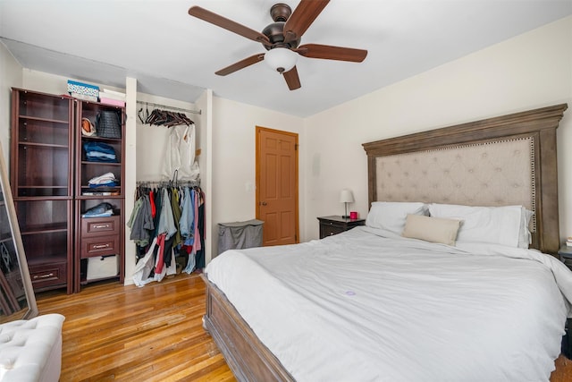 69 Wickham Dr, Warwick, NY 10990 - bedroom featuring light wood-type flooring, a closet, and ceiling fan