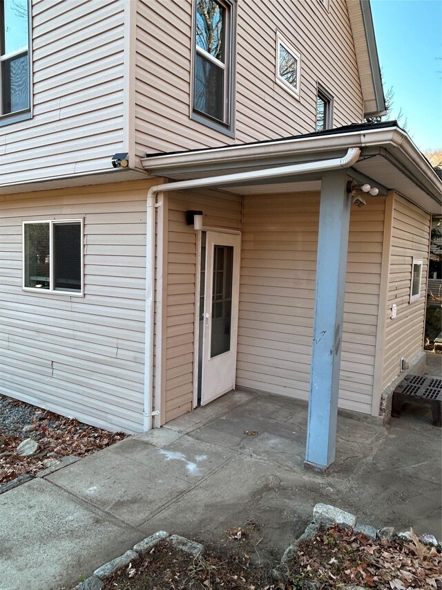 11 Fox Holw, Hillburn, NY 10931 - doorway to property featuring a patio area