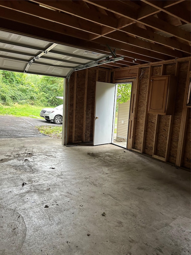 11 Fox Holw, Hillburn, NY 10931 - view of garage