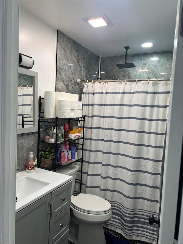 1251 Udall Rd, Bay Shore, NY 11706 - bathroom featuring toilet, vanity, and curtained shower