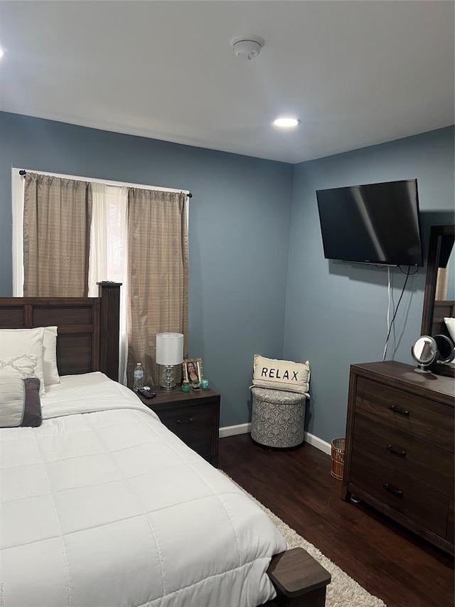 1251 Udall Rd, Bay Shore, NY 11706 - bedroom with wood finished floors, baseboards, and recessed lighting