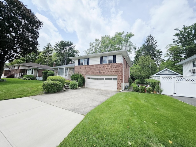 33 Eastfield Ln, Melville, NY 11747 - photo 2