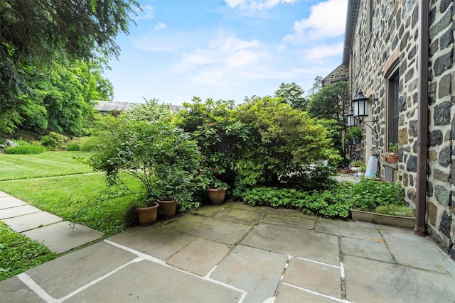 341 Furnace Dock Rd Unit 30, Cortlandt Manor, NY 10567 - view of patio / terrace