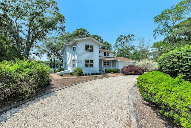 2000 Beebe Dr, Cutchogue, NY 11935 - traditional home featuring driveway