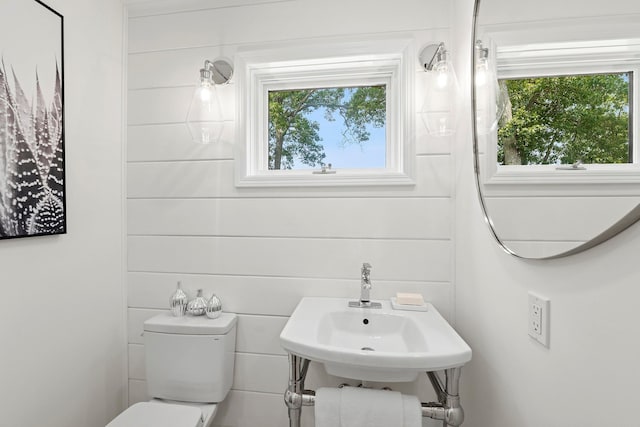 2000 Beebe Dr, Cutchogue, NY 11935 - bathroom with toilet and a sink