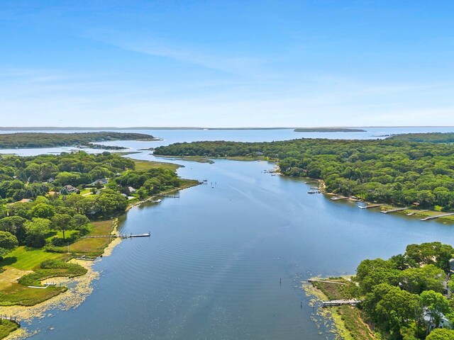 2000 Beebe Dr, Cutchogue, NY 11935 - aerial view of a large body of water
