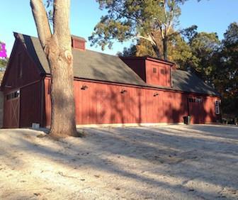 view of detached garage
