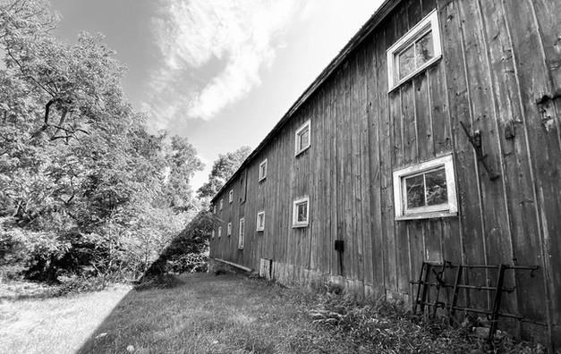 view of side of home