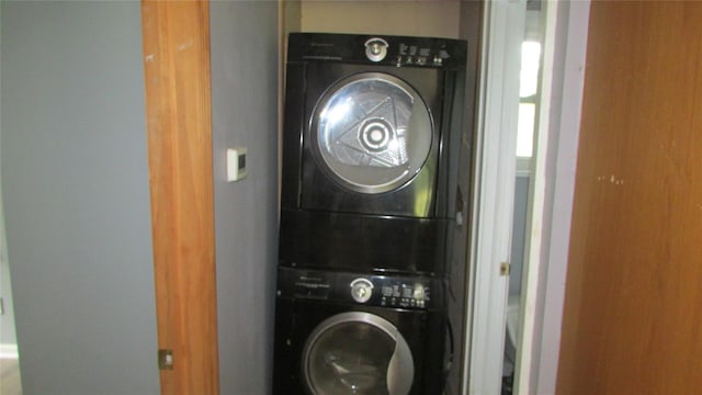 231 Lakeview Rd, Wappingers Falls, NY 12590 - laundry area featuring stacked washer and clothes dryer