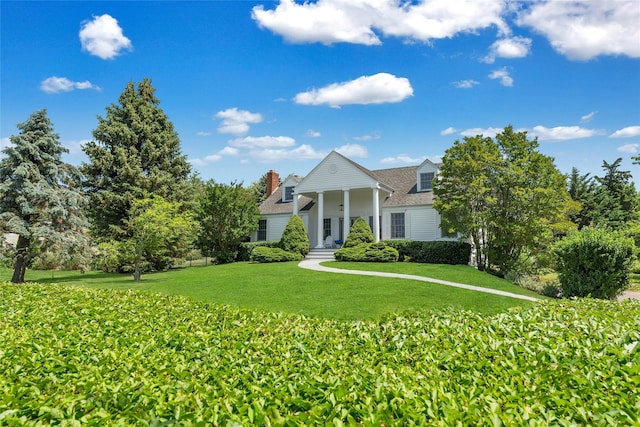 2850 Reeve Rd, Mattituck, NY 11952 - greek revival inspired property featuring a front yard