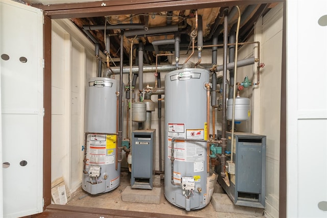 124-01 9th Ave, College Point, NY 11356 - utility room featuring gas water heater and a heating unit