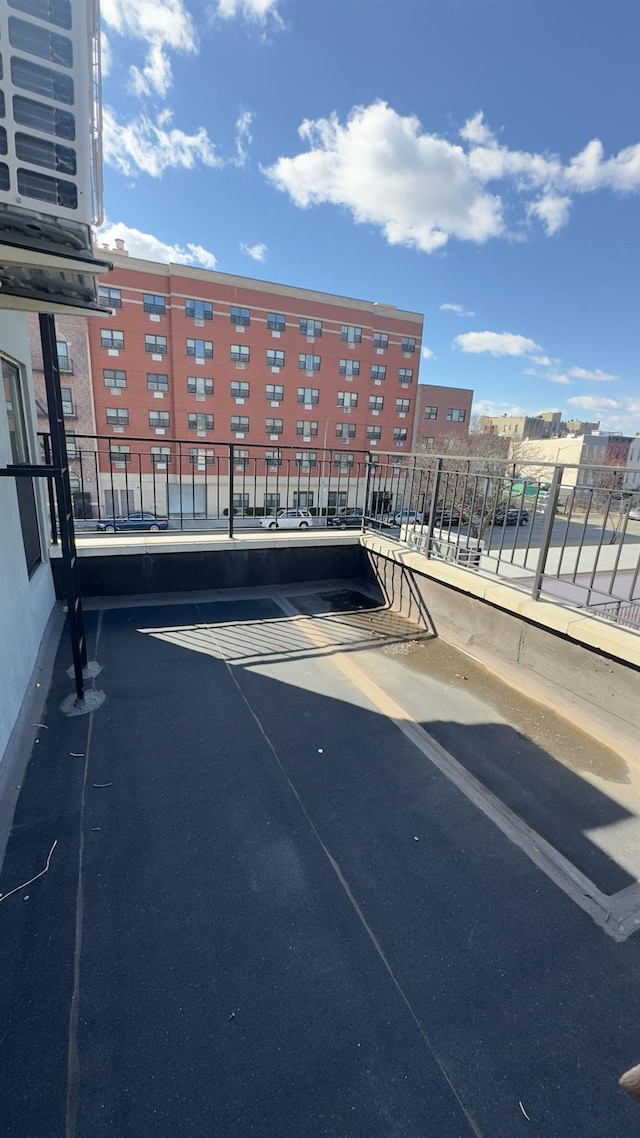 32 Radde Pl, Brooklyn, NY 11233 - exterior space