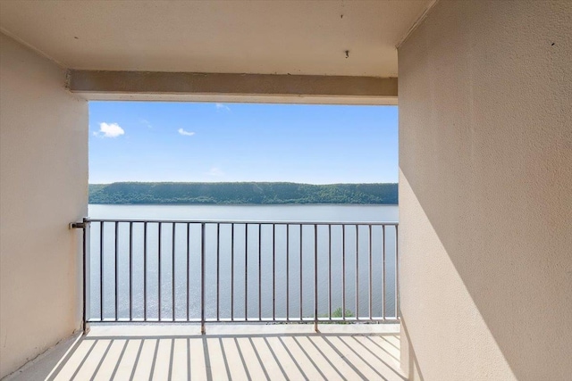 1155 Warburton Ave Unit 12U, Yonkers, NY 10701 - balcony featuring a water view