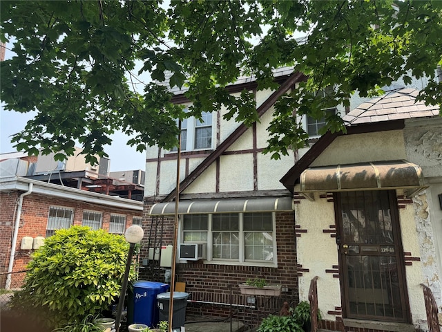 114-11 200th St, Saint Albans, NY 11412 - photo 1