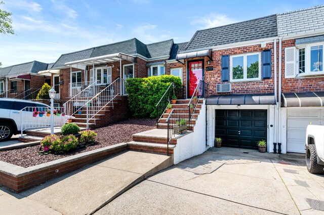 67-17 Eliot Ave, Middle Village, NY 11379