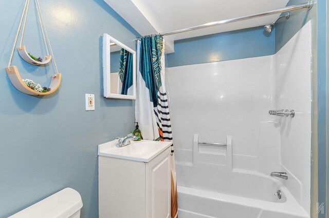67-17 Eliot Ave, Middle Village, NY 11379