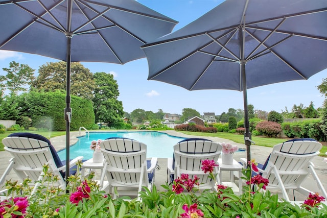 161 Wampum Ln, West Islip, NY 11795 - view of outdoor pool