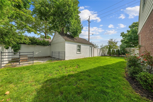 1779 Aladdin Ave, New Hyde Park, NY 11040 - view of yard