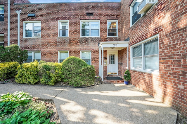 23 Edwards St Unit 1C, Roslyn Heights, NY 11577 - entrance to property with brick siding