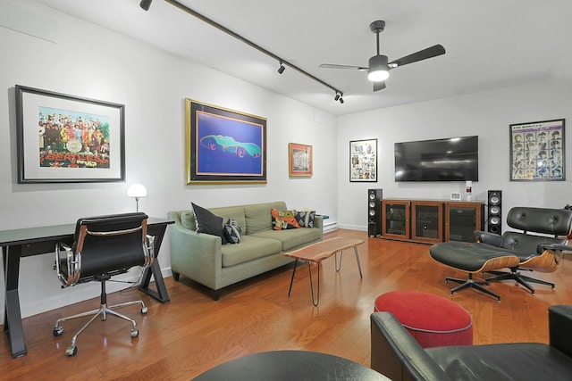 963 Heritage Hls Unit C, Somers, NY 10589 - living area featuring wood finished floors, ceiling fan, and baseboards