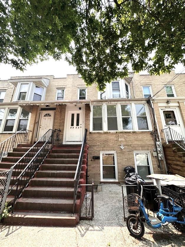 80-10 95th Ave, Ozone Park, NY 11416 - photo 1