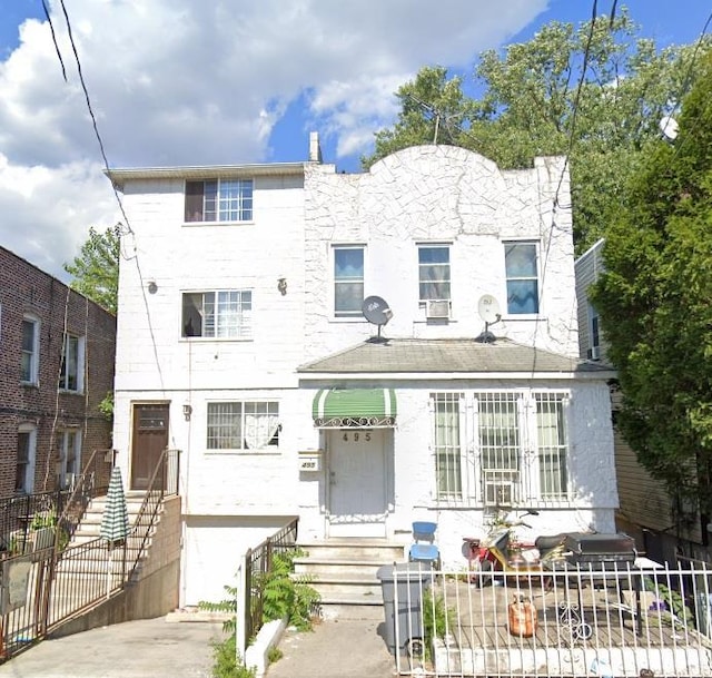 495 Milford St, Brooklyn, NY 11208 - view of front of property with entry steps