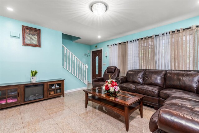 15511 Foch Blvd, Baisley Park, NY 11434 - photo 10