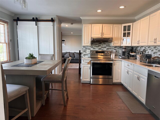 24 Club Ln, Levittown, NY 11756 - photo 3