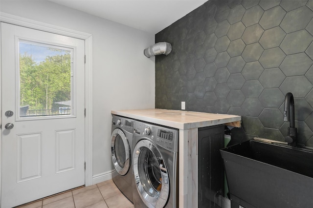 446 M And M Rd, Middletown, NY 10940 - laundry room featuring washing machine and clothes dryer and light tile patterned flooring