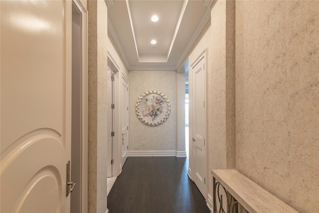 1000 Royal Ct Unit 1306, North Hills, NY 11040 - hall with dark wood-style floors, baseboards, crown molding, and recessed lighting