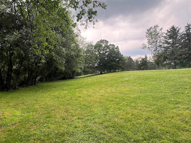 74 E Ridge Rd, Warwick, NY 10990 - view of grassy yard