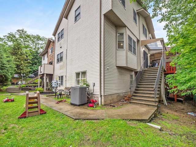 4 Spruill Ct, Monsey, NY 10952 - photo 2