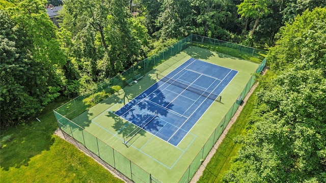 4 Hudson Watch Dr Unit 4, Ossining, NY 10562 - view of tennis court