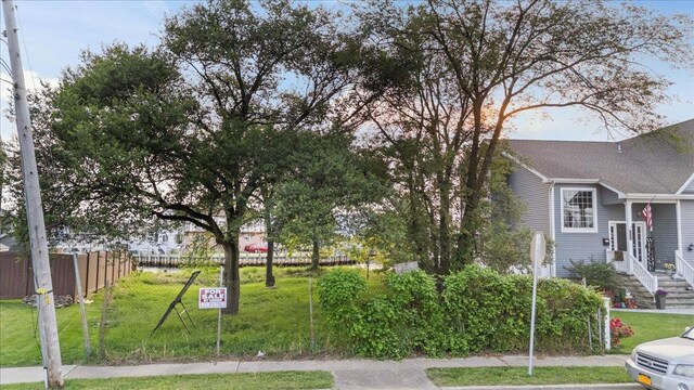 2536 Riverside Dr, Wantagh, NY 11793 - photo 4