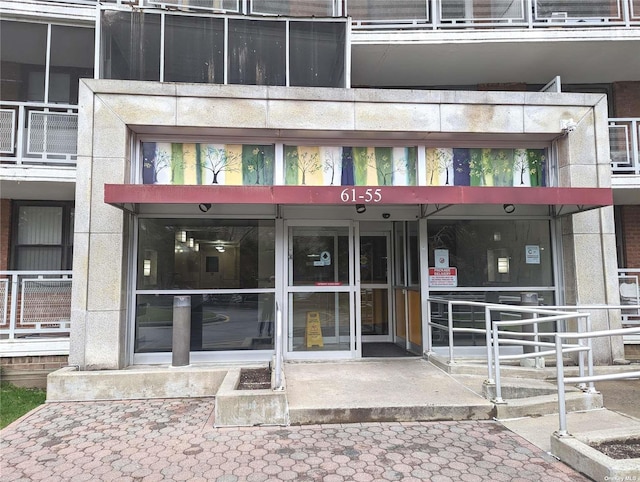 61-55 98th St Unit 14L, Rego Park, NY 11374 - view of exterior entry