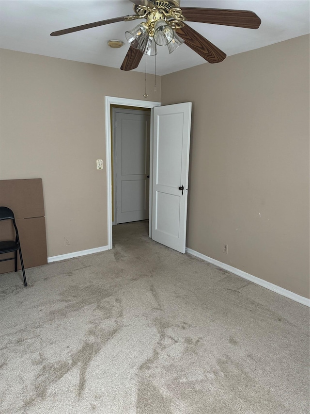 92 Lincoln Blvd, Hauppauge, NY 11788 - unfurnished room featuring a ceiling fan and carpet floors