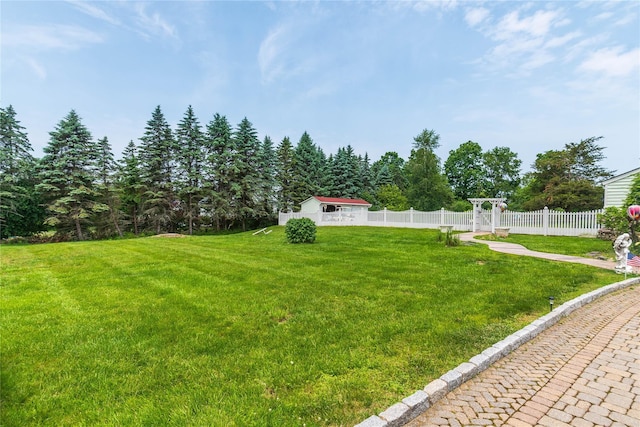 2 Sheafe Cir, Rock Tavern, NY 12575 - view of yard