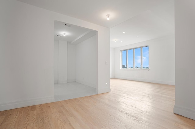 859 Myrtle Ave Apt 8G, Brooklyn, NY 11206 - spare room with light wood-style floors and recessed lighting