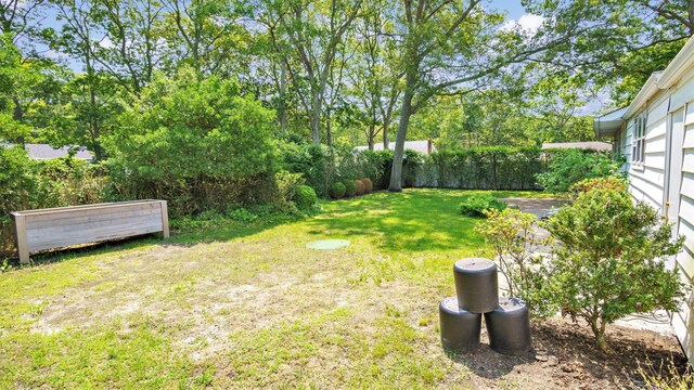 4 Holiday Ct, Hampton Bays, NY 11946 - photo 18