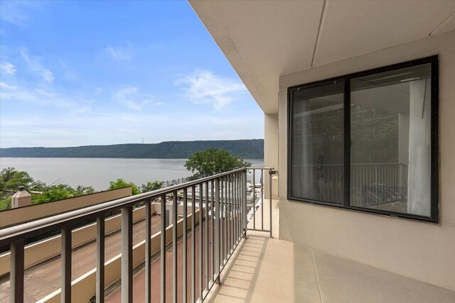 1155 Warburton Ave Unit 4J, Yonkers, NY 10701 - photo 9