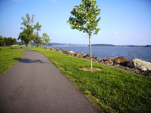 102 Maple St, Croton-On-Hudson, NY 10520 - water view