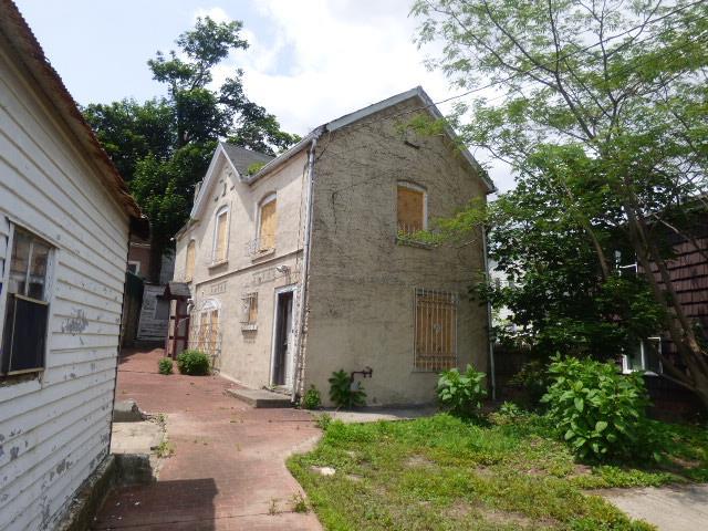 11-10 124th St, College Point, NY 11356 - view of home's exterior