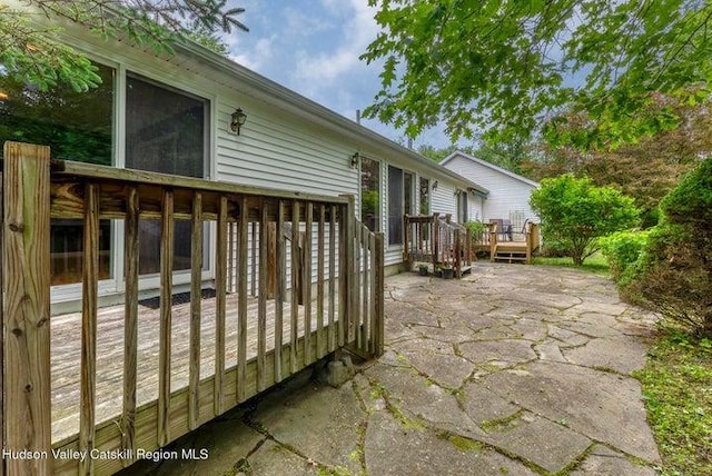 8 Enclave Manor Dr, New Paltz, NY 12561 - photo 31